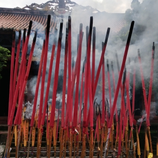 ä�ɸ���ʦ��������ӭ��������������ǰ��