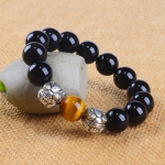 ����ʯ���������������Ů���ִ�