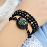 ����ʯ����������ʿ�ִ�Ů������������